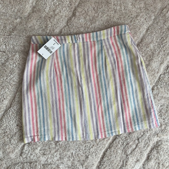 Pastel Stripped Mini Skirt - Picture 2 of 4